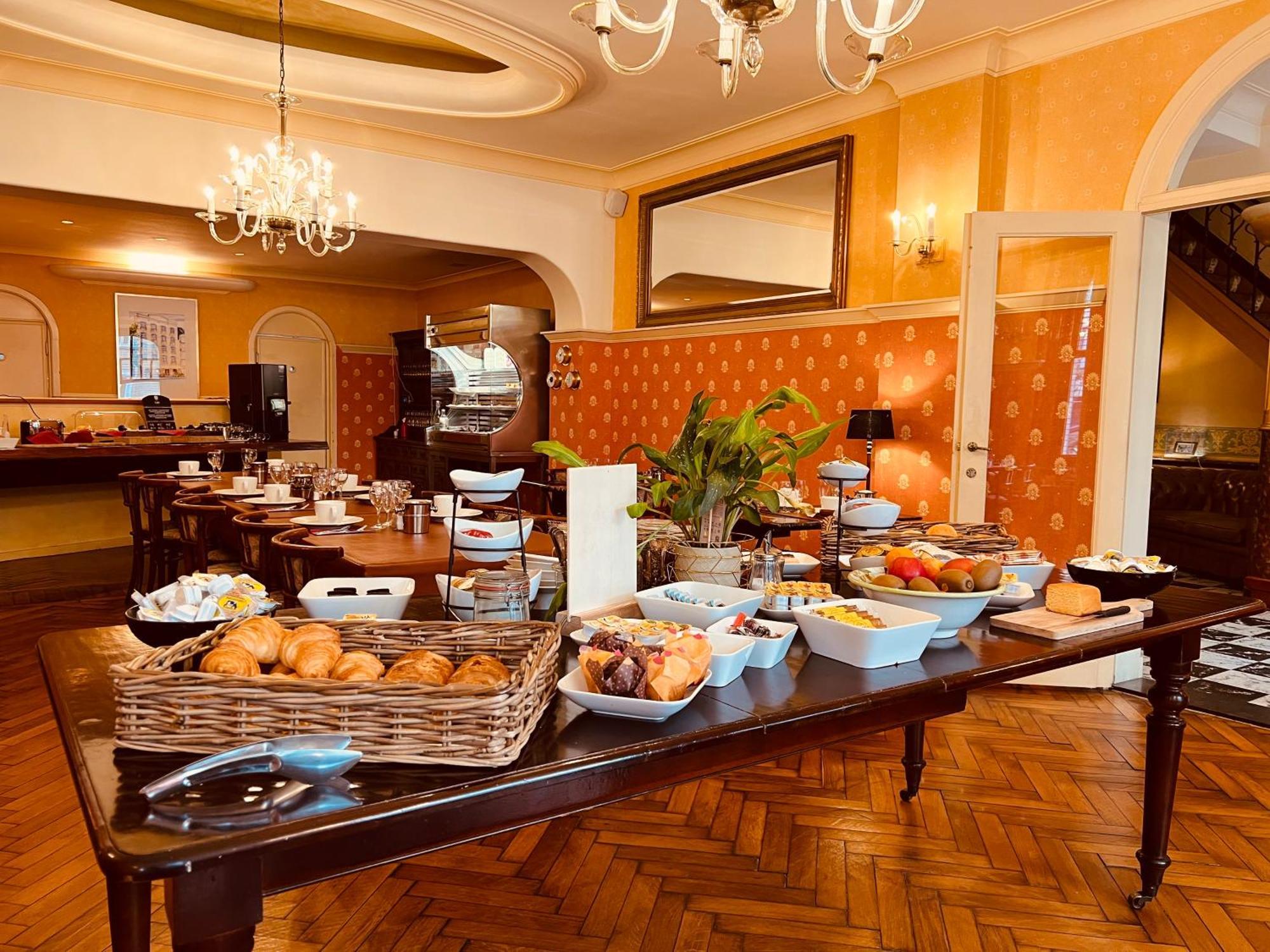 Avenue Hotel By F-Hotels Бланкенберге Экстерьер фото